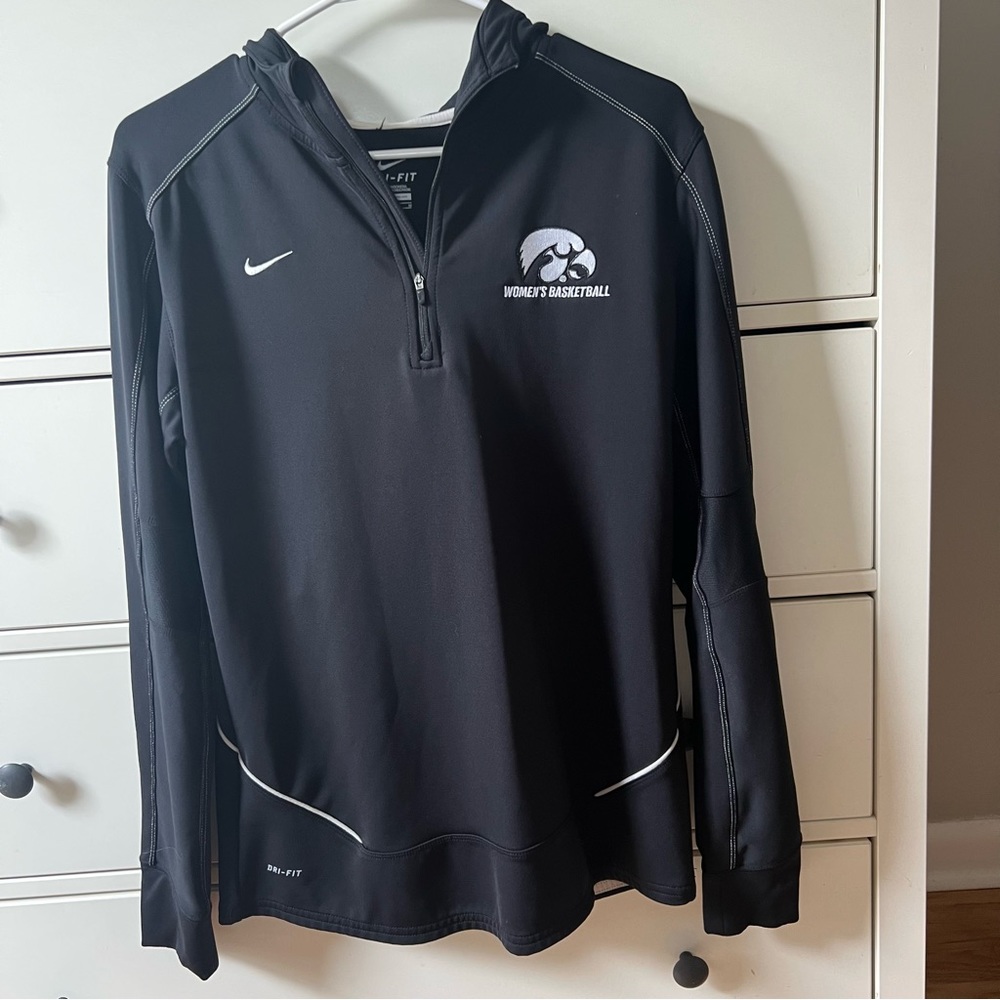 Nike Iowa Women’s Basketball Quarter Zip